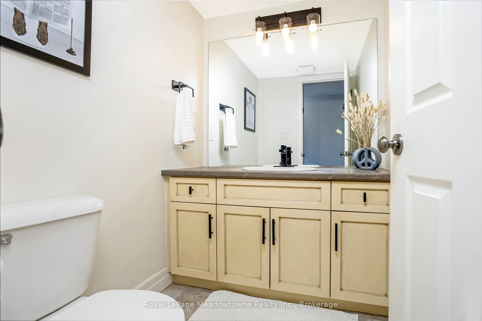 Photo 14 of Unit 18, 275 Old Huron Road, Kitchener — HOMEH