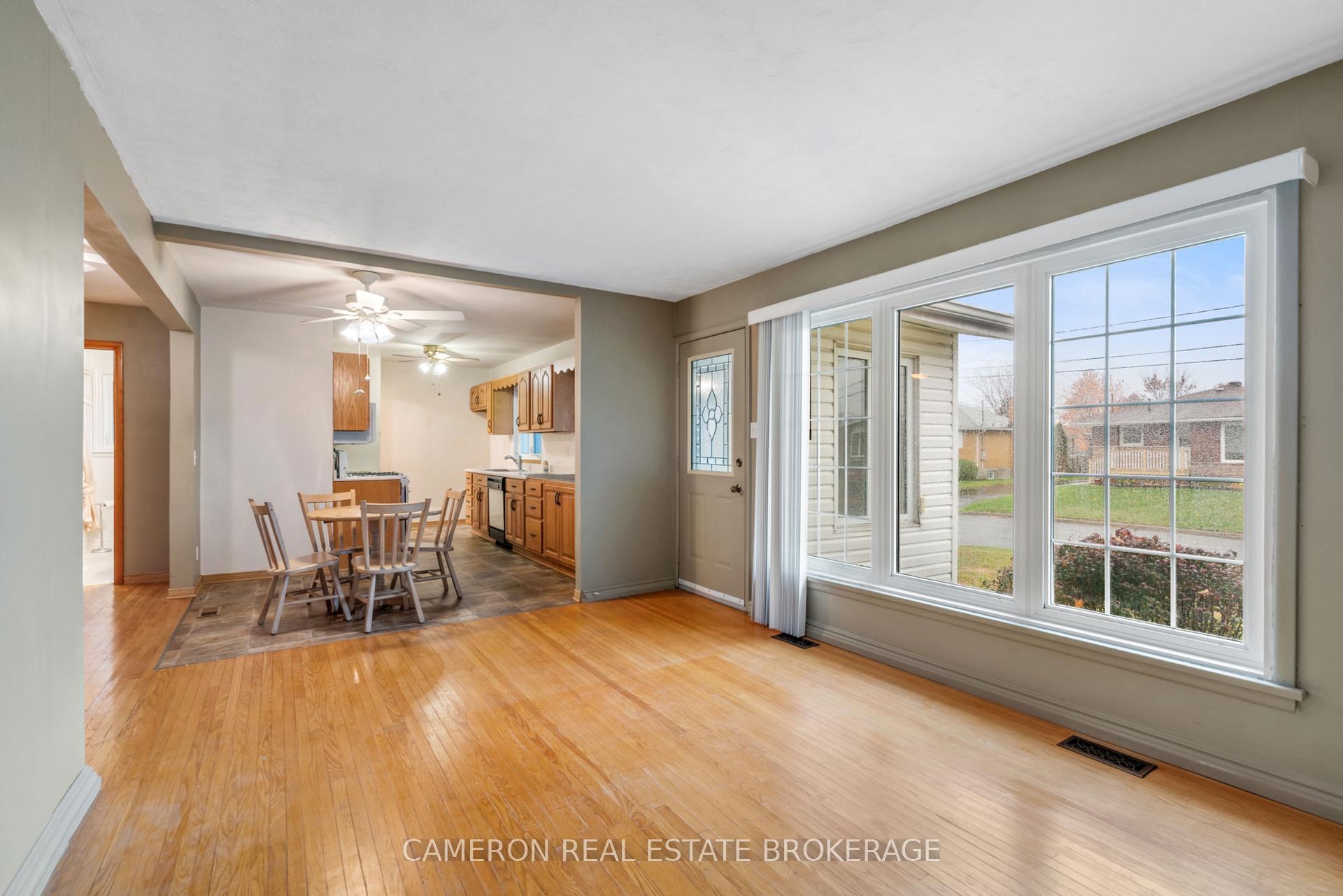 Photo 3 of 1337 Julie Street, Cornwall — HOMEH