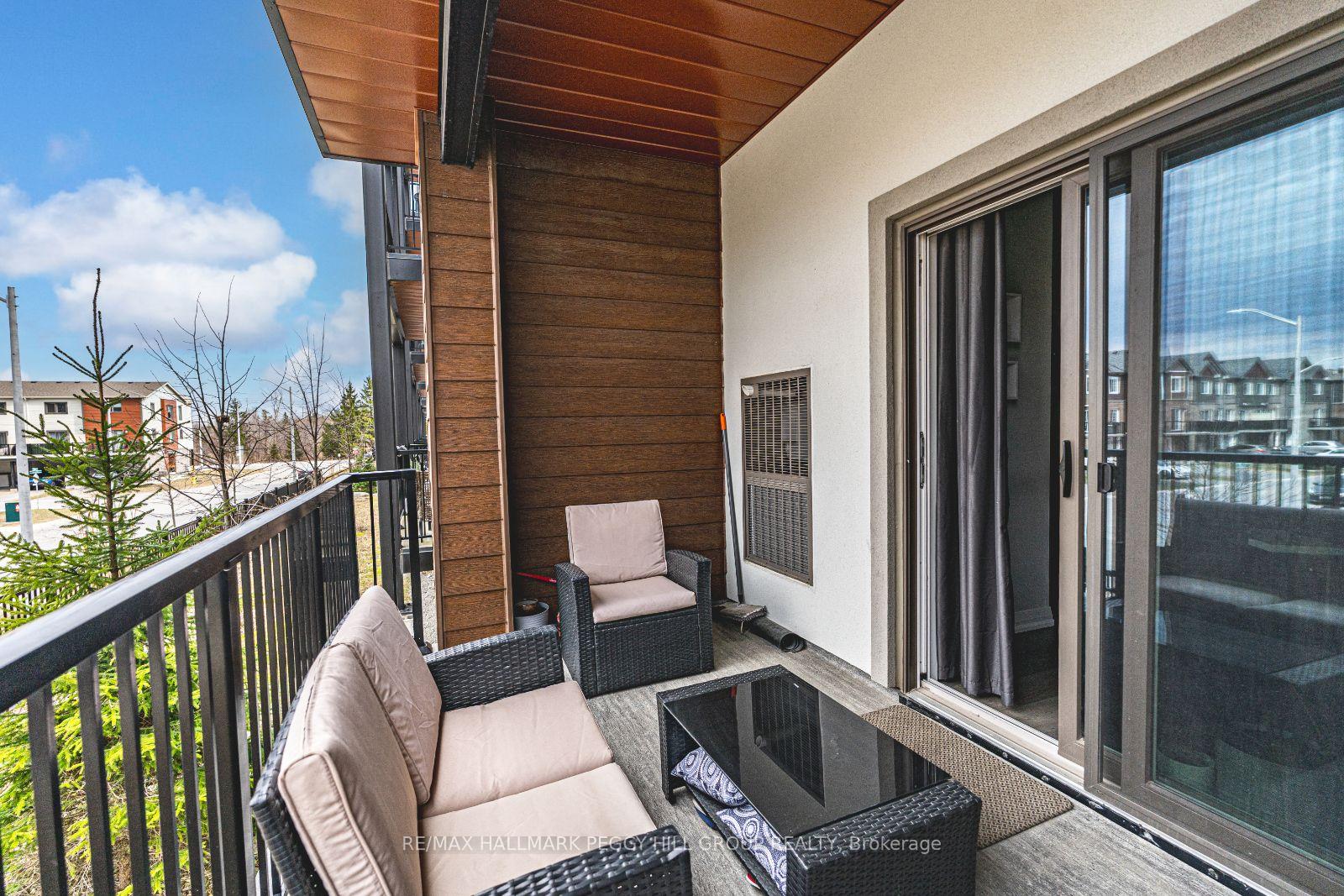 Photo 6 of Unit 102, 54 Koda Street, Barrie, Rural Barrie Southwest — HOMEH