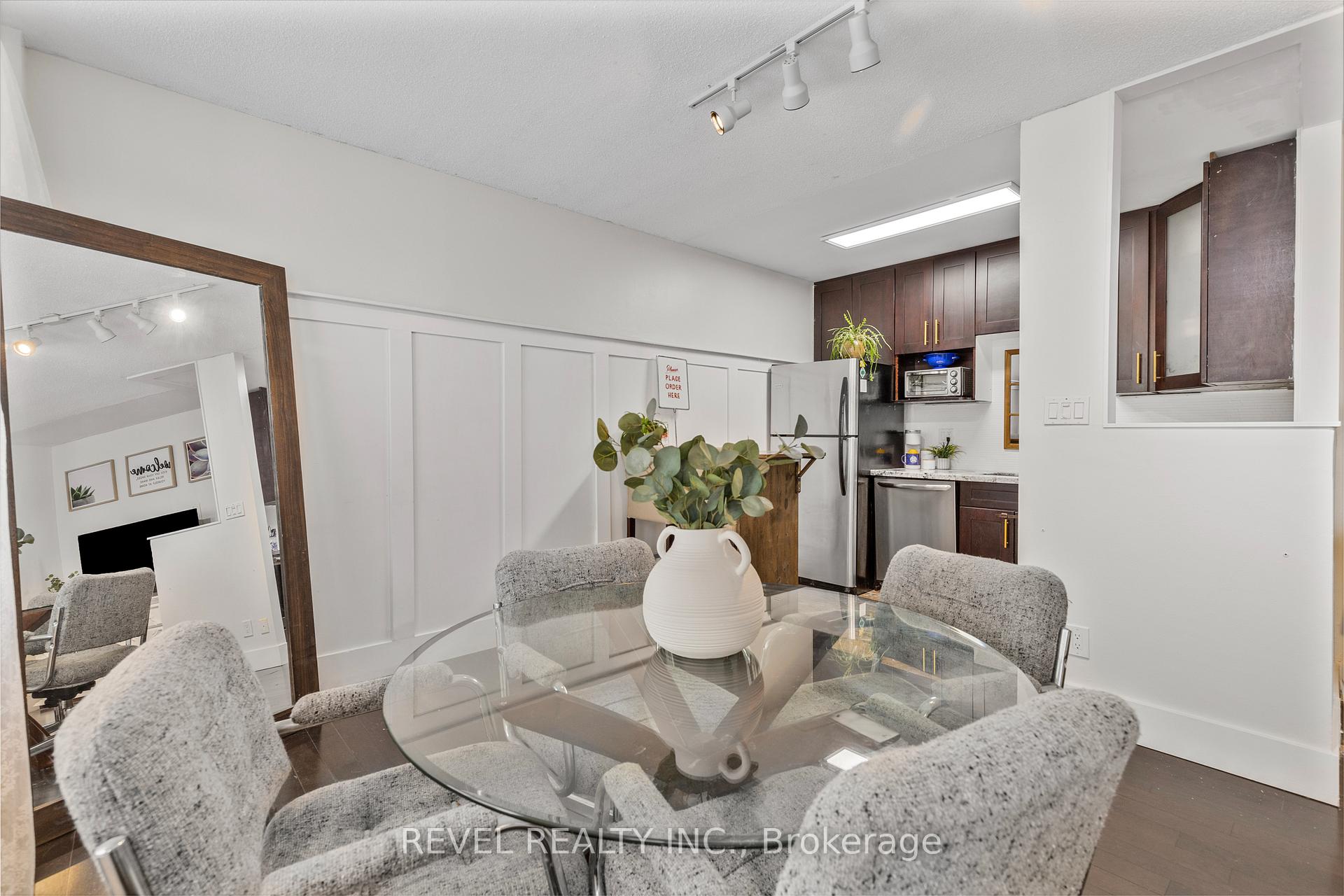 Photo 9 of Unit 803, 36 James Street S, Hamilton, Central — HOMEH