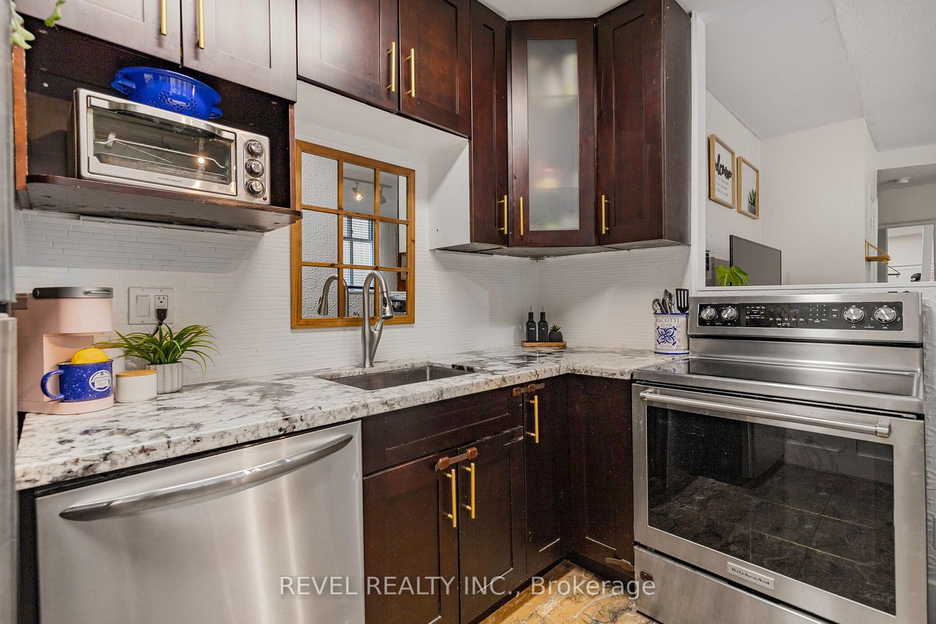 Photo 15 of Unit 803, 36 James Street S, Hamilton, Central — HOMEH