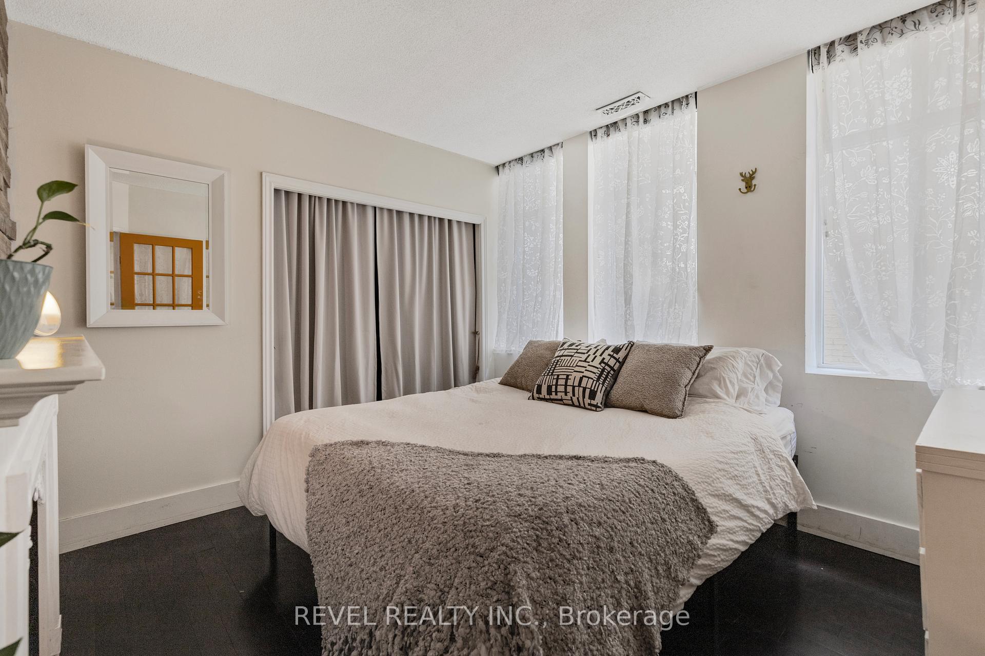 Photo 19 of Unit 803, 36 James Street S, Hamilton, Central — HOMEH