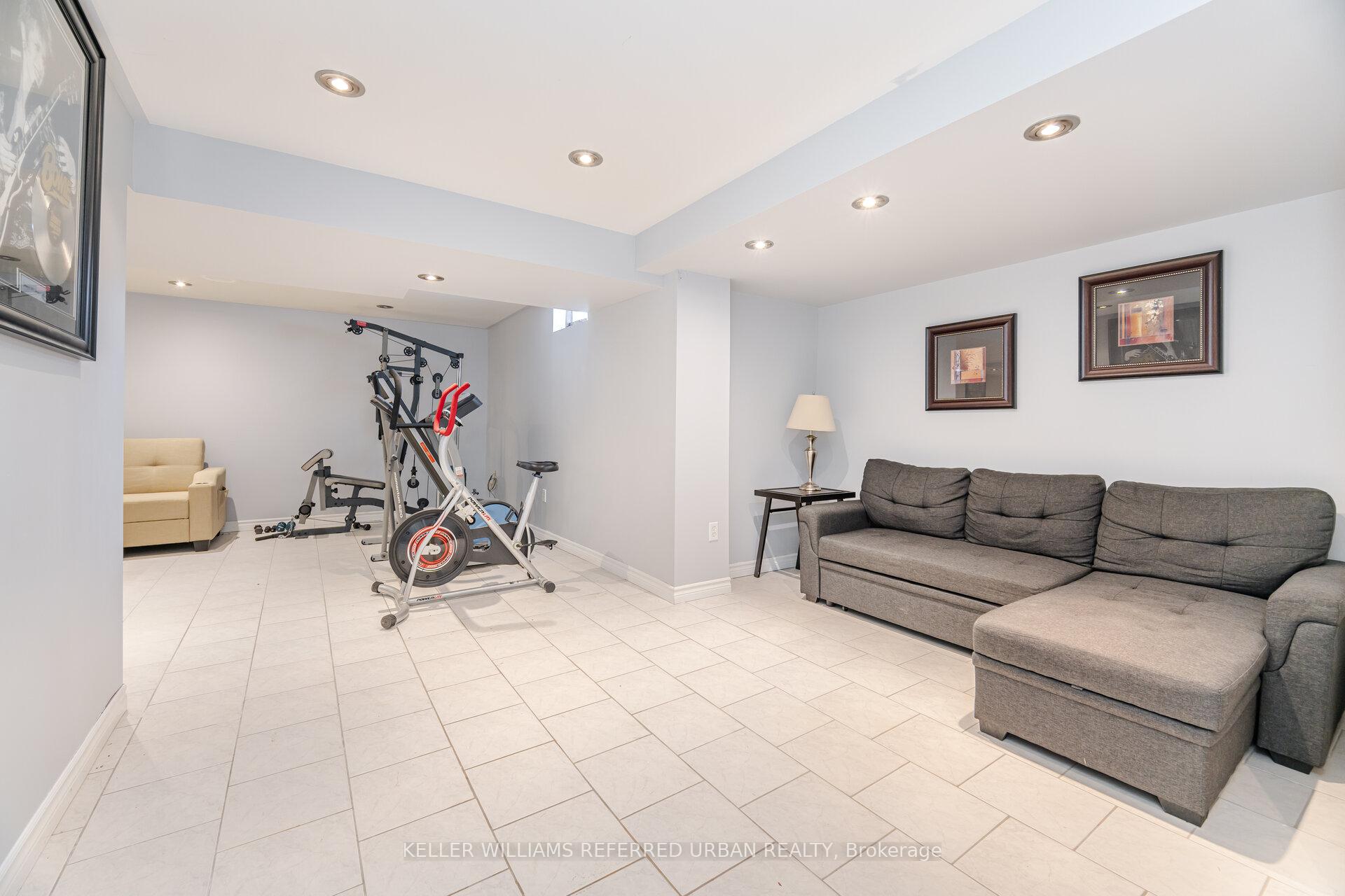 Photo 43 of 7 Holmes Crescent, Ajax, Central — HOMEH