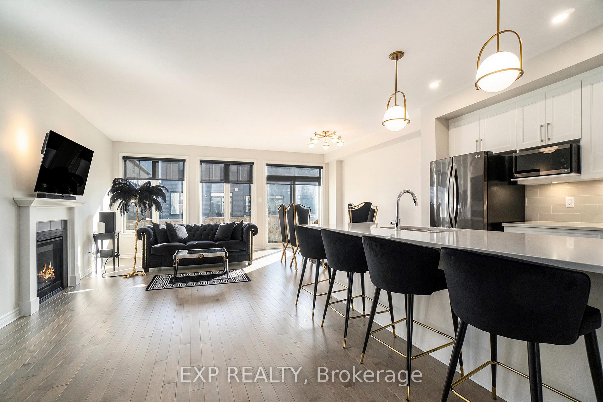 Photo 2 of 178 Angelonia Crescent, Ottawa, Blossom Park/Kemp Park/Findlay Creek — HOMEH