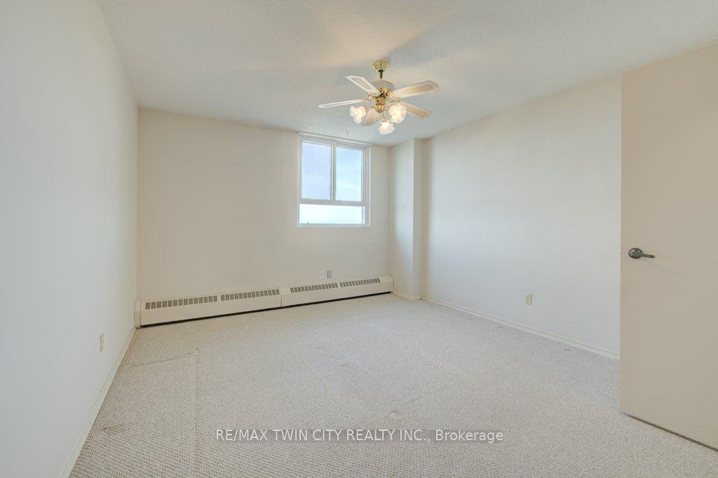 Photo 31 of Unit 1109, 225 Harvard Place, Waterloo — HOMEH