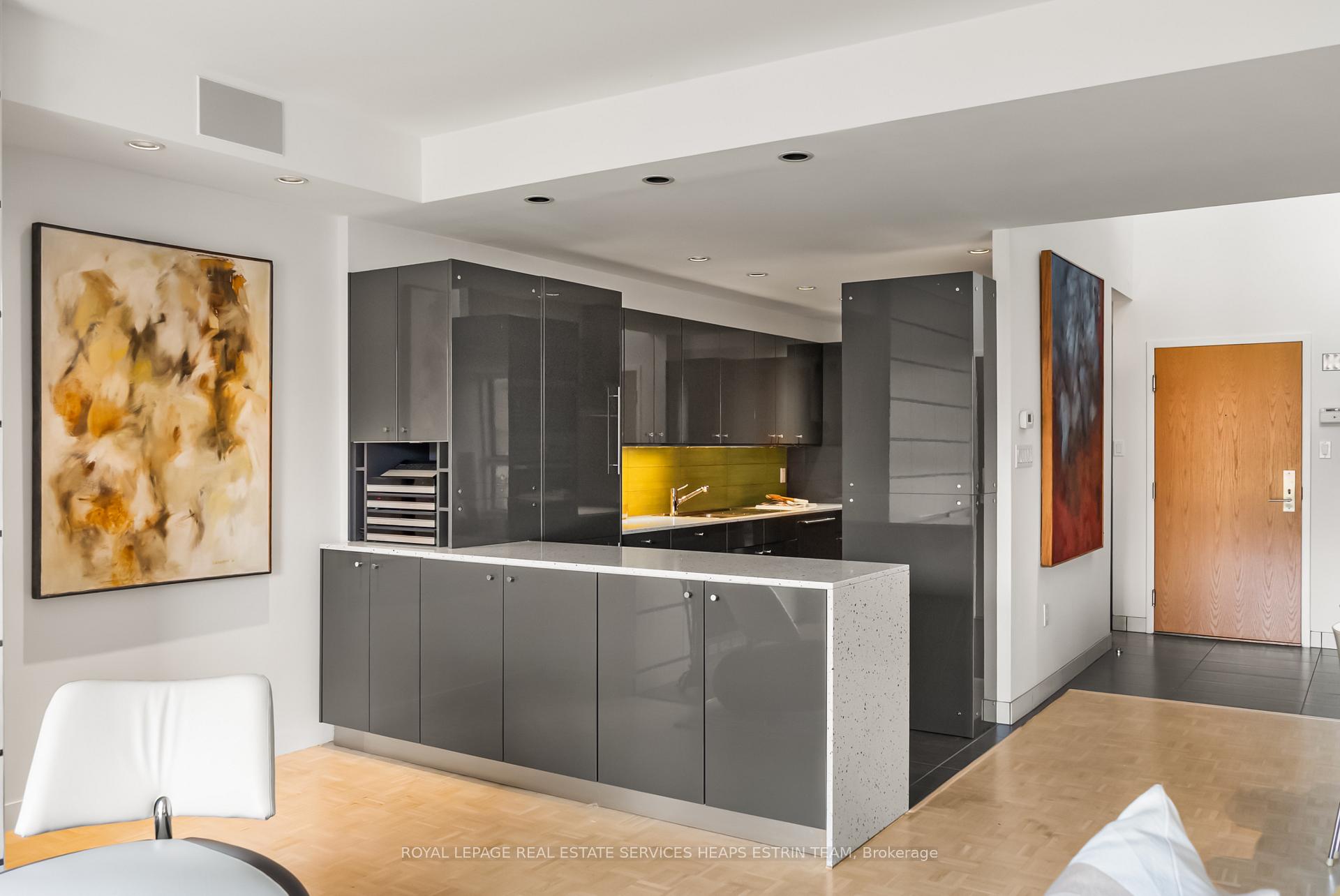 Photo 5 of Unit 809, 35 Church Street, Toronto, Church-Yonge Corridor — HOMEH