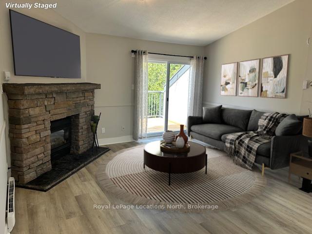 Photo 4 of Unit 422, 14 Dawson Drive, Collingwood — HOMEH
