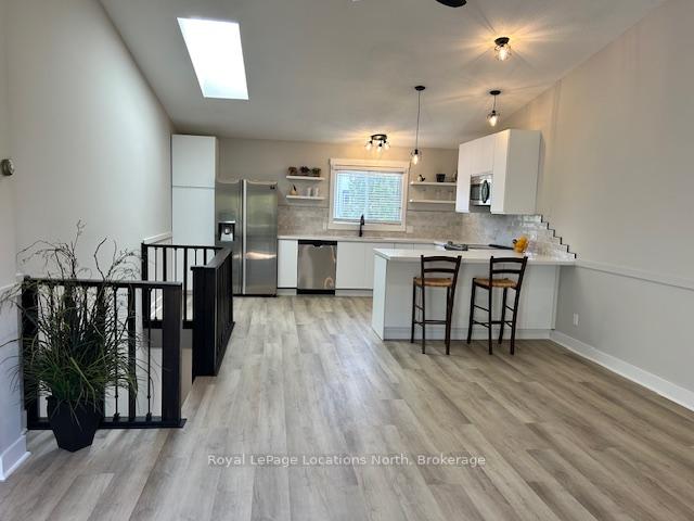 Photo 6 of Unit 422, 14 Dawson Drive, Collingwood — HOMEH