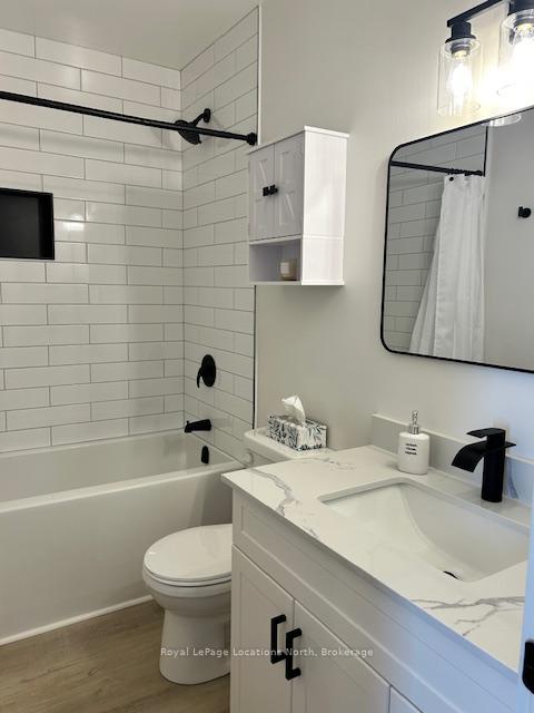 Photo 18 of Unit 422, 14 Dawson Drive, Collingwood — HOMEH