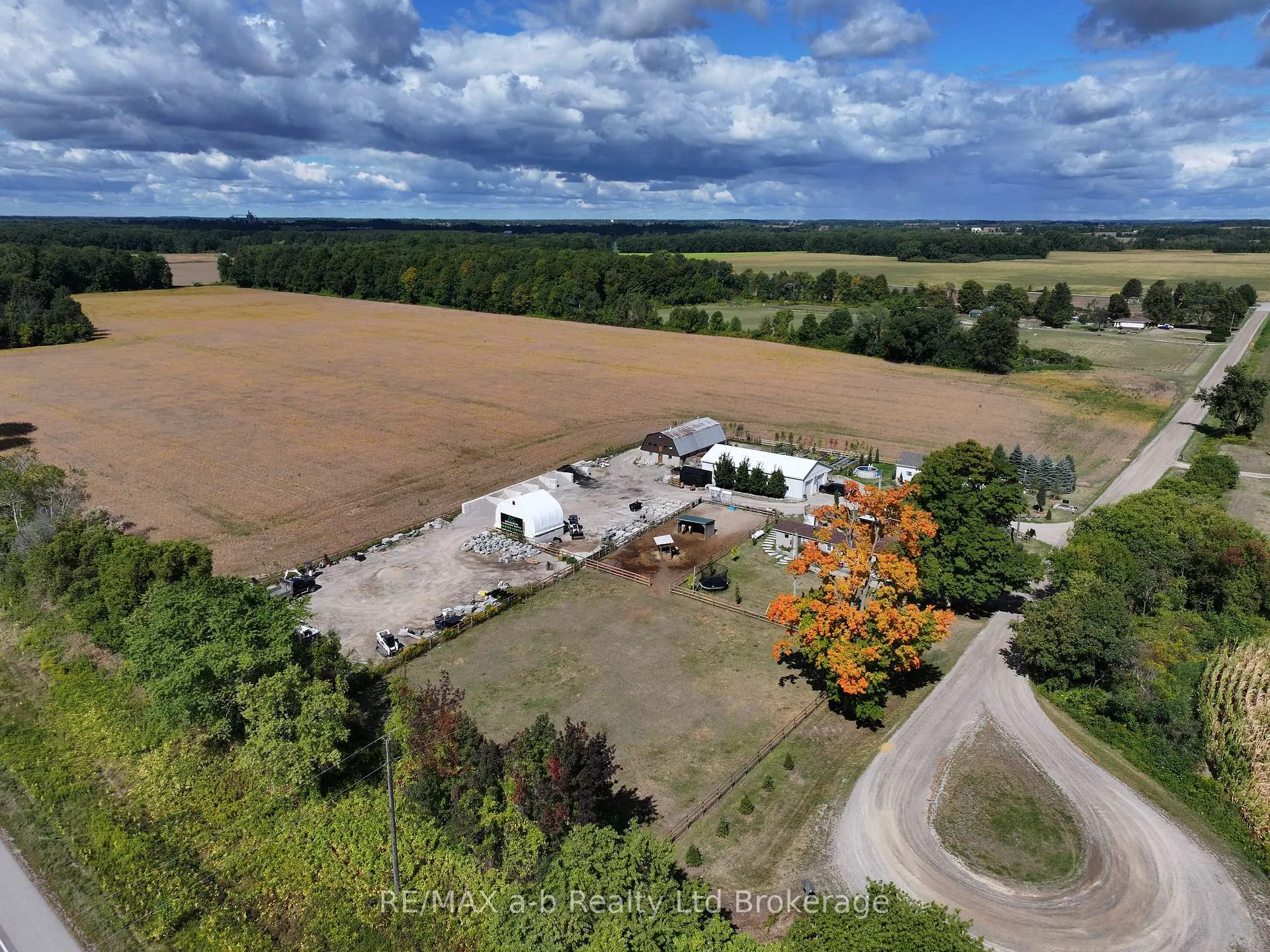 Photo 1 of 1 Etonia Road, Brant, South Dumfries — HOMEH