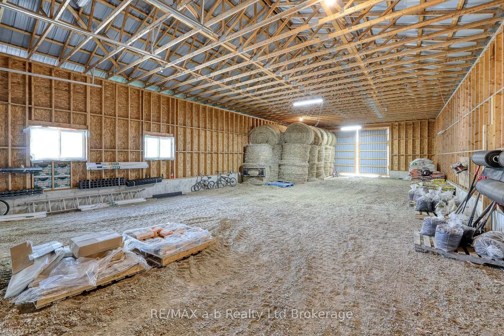 Photo 18 of 1 Etonia Road, Brant, South Dumfries — HOMEH