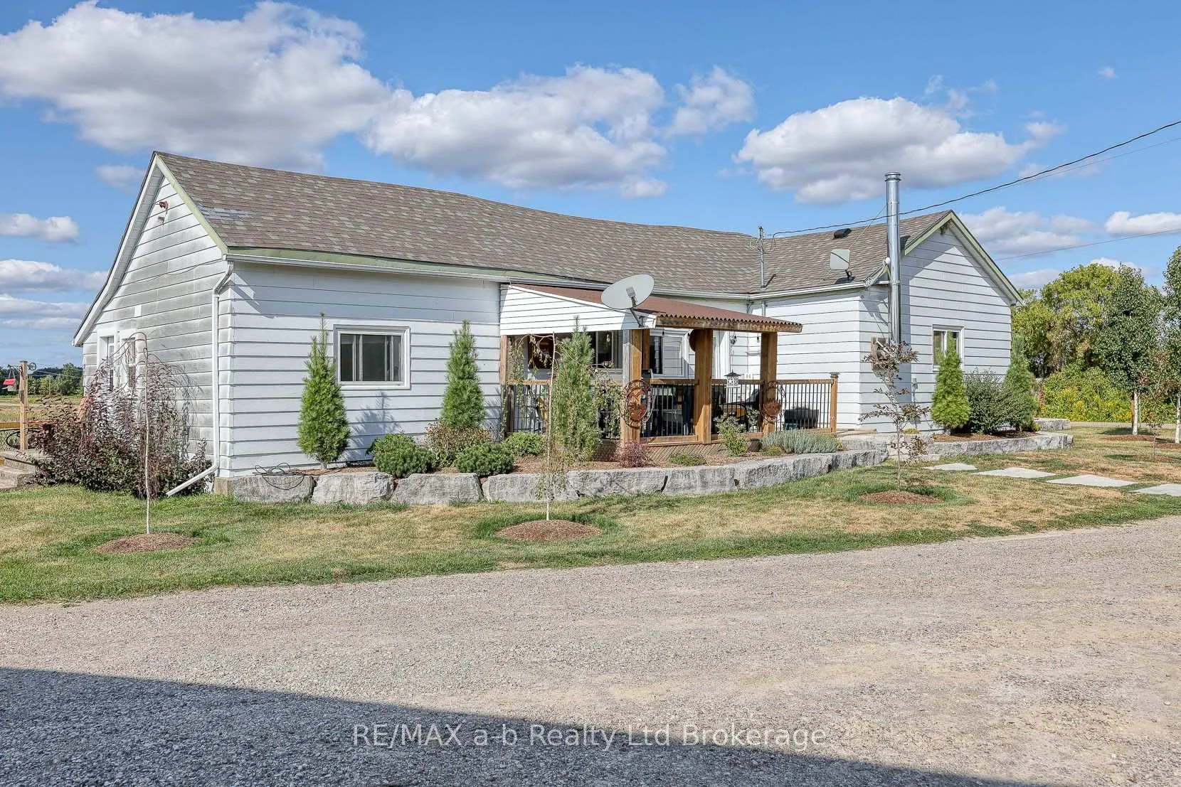 Photo 23 of 1 Etonia Road, Brant, South Dumfries — HOMEH
