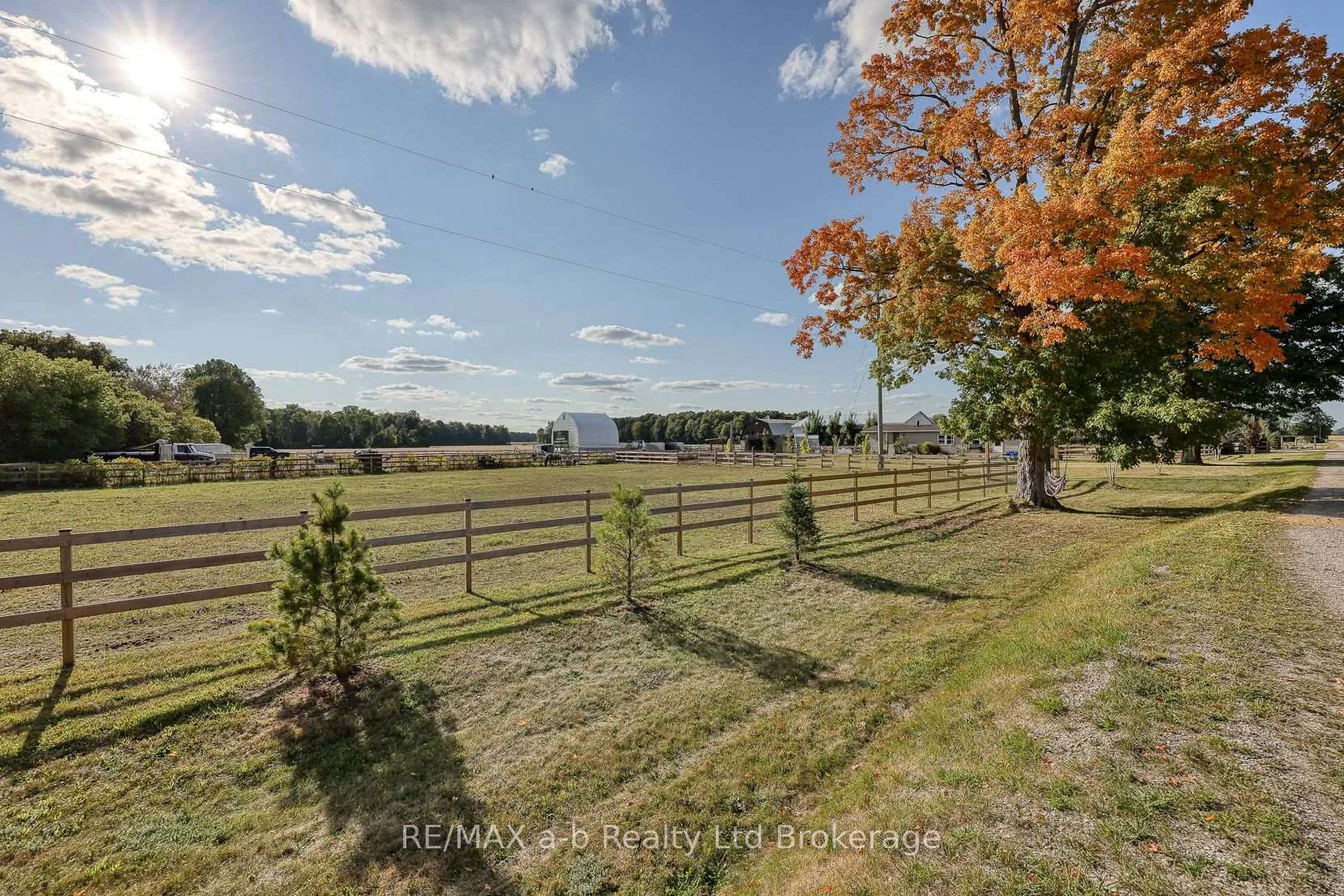 Photo 31 of 1 Etonia Road, Brant, South Dumfries — HOMEH