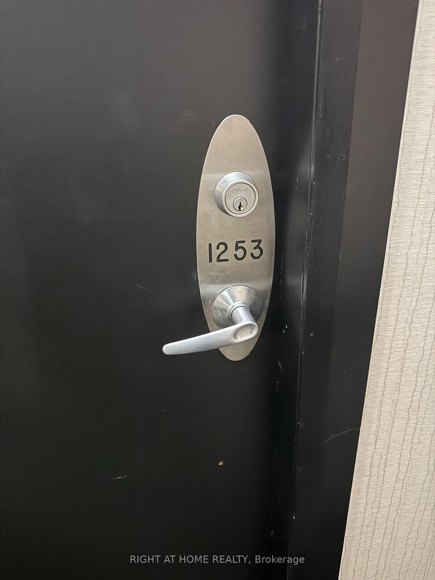 Photo 8 of Unit 1253, 313 Richmond Street E, Toronto, Moss Park — HOMEH