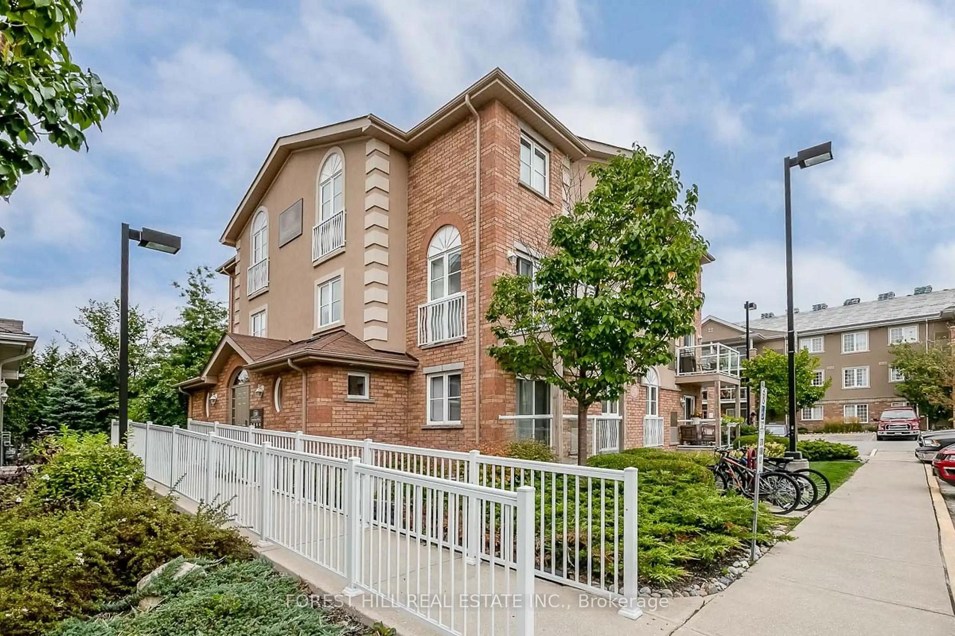 Photo 4 of Unit 1, 139 Sydenham Wells, Barrie, Georgian Drive — HOMEH