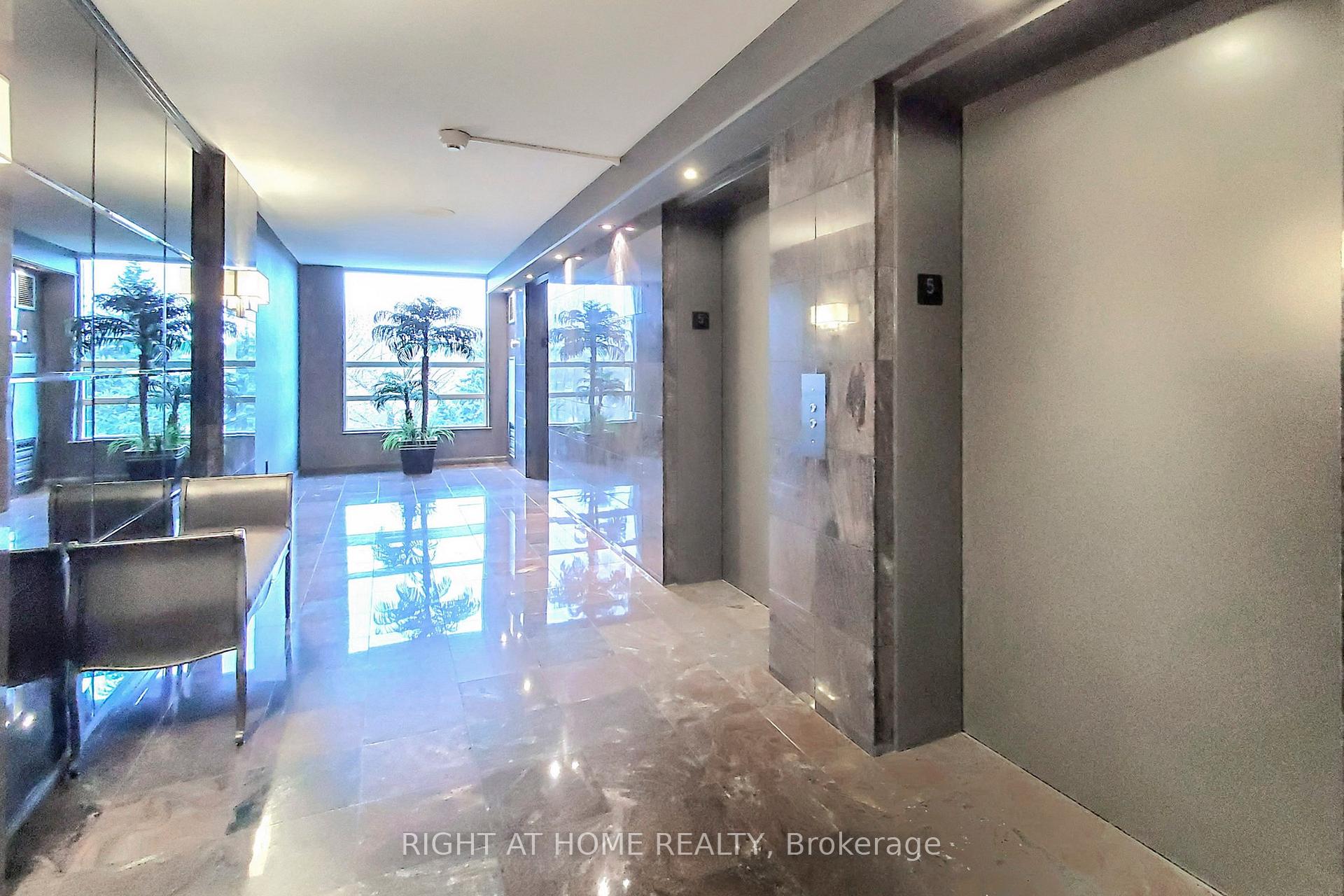 Photo 11 of Unit 1007, 7905 Bayview Avenue, Markham, Aileen-Willowbrook — HOMEH