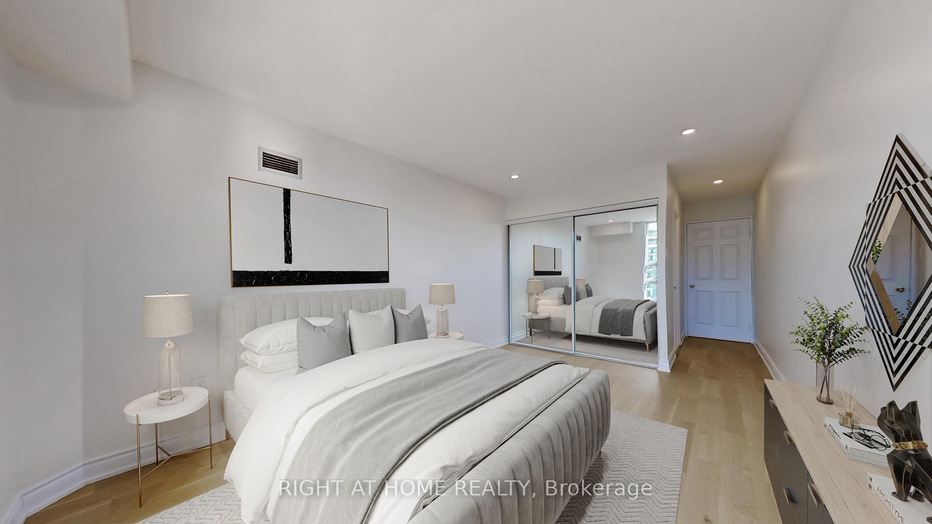 Photo 24 of Unit 1007, 7905 Bayview Avenue, Markham, Aileen-Willowbrook — HOMEH