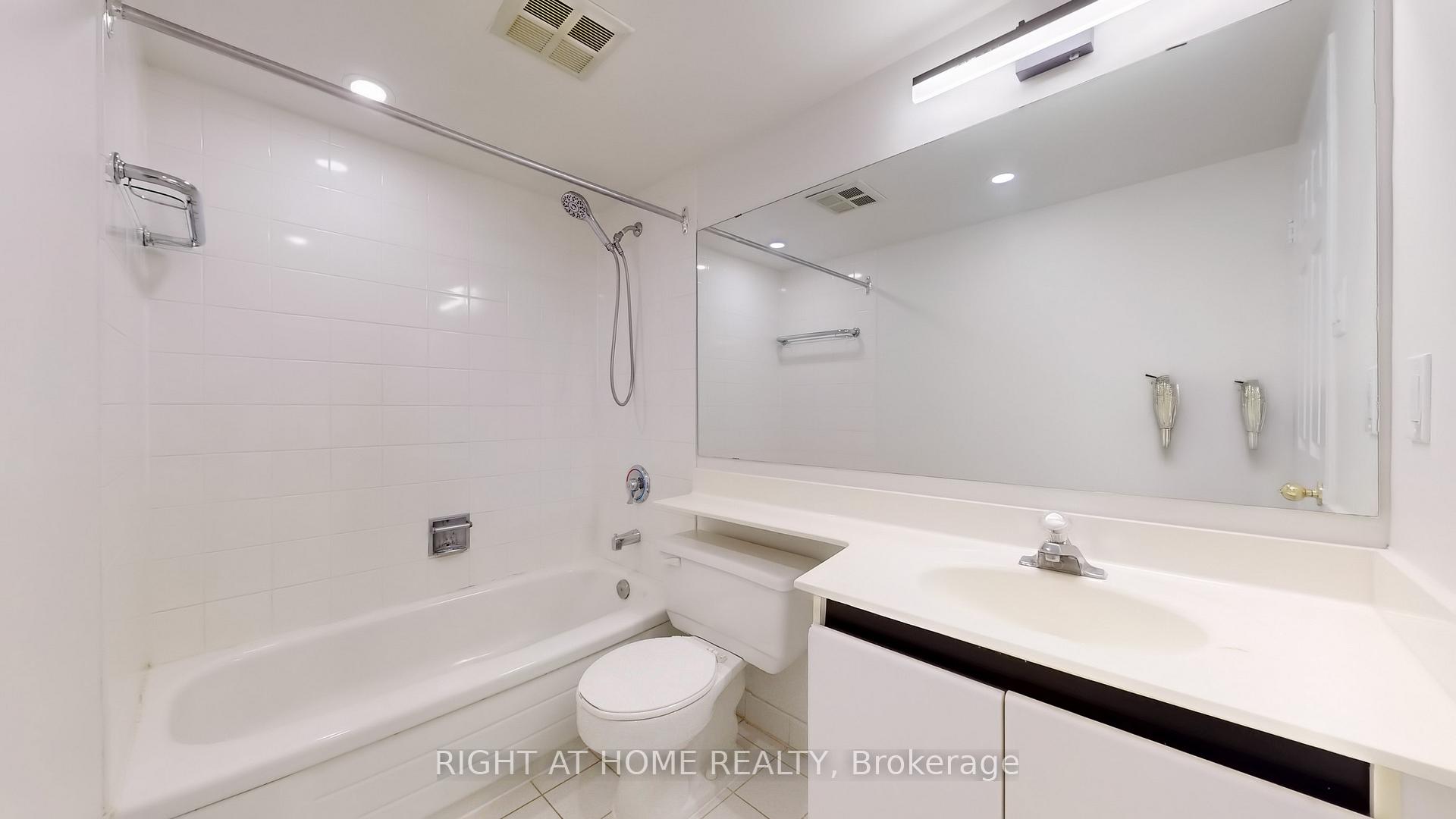 Photo 25 of Unit 1007, 7905 Bayview Avenue, Markham, Aileen-Willowbrook — HOMEH