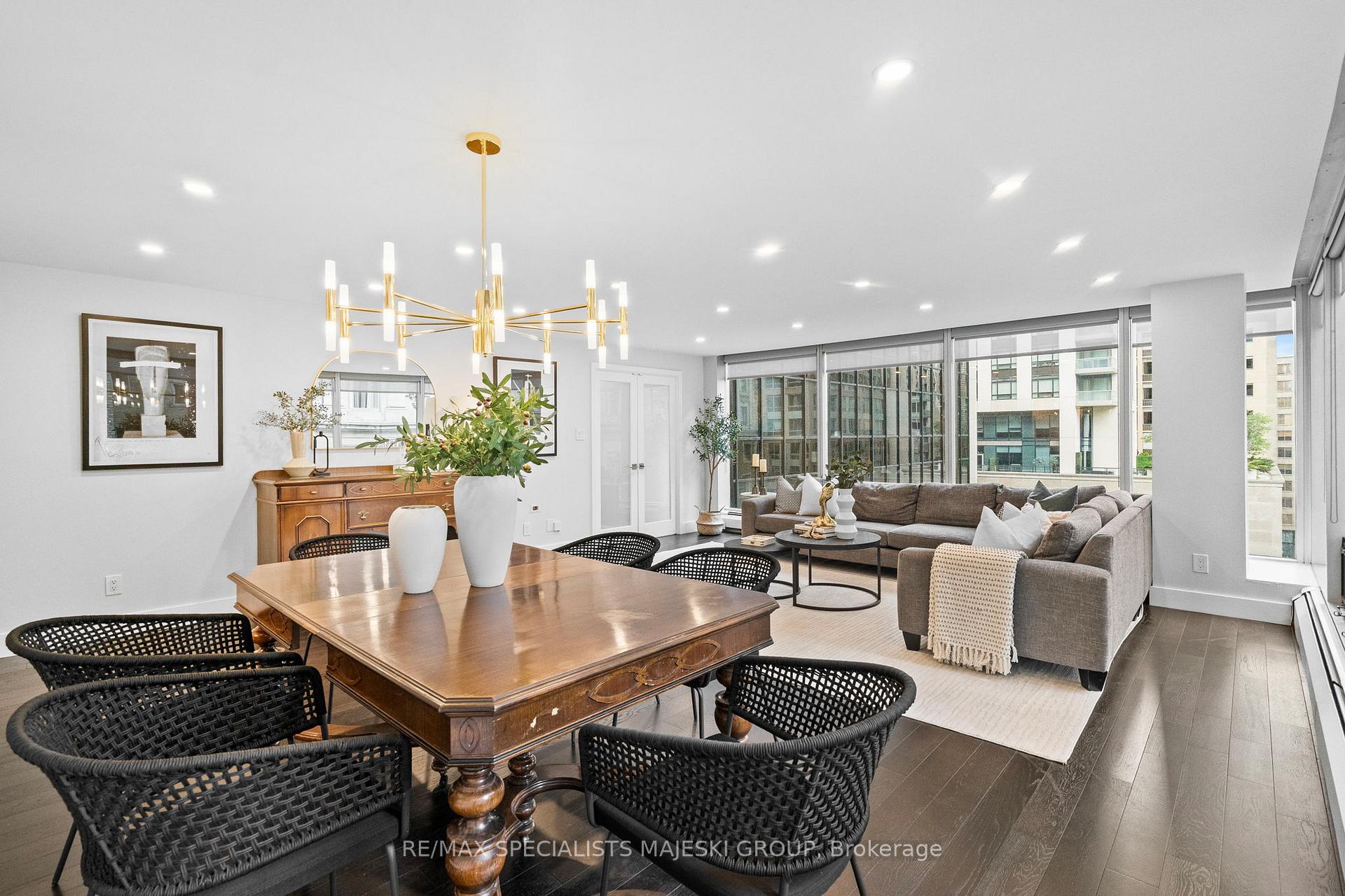 Photo 10 of Unit 1005, 30 Wellington Street E, Toronto, Church-Yonge Corridor — HOMEH