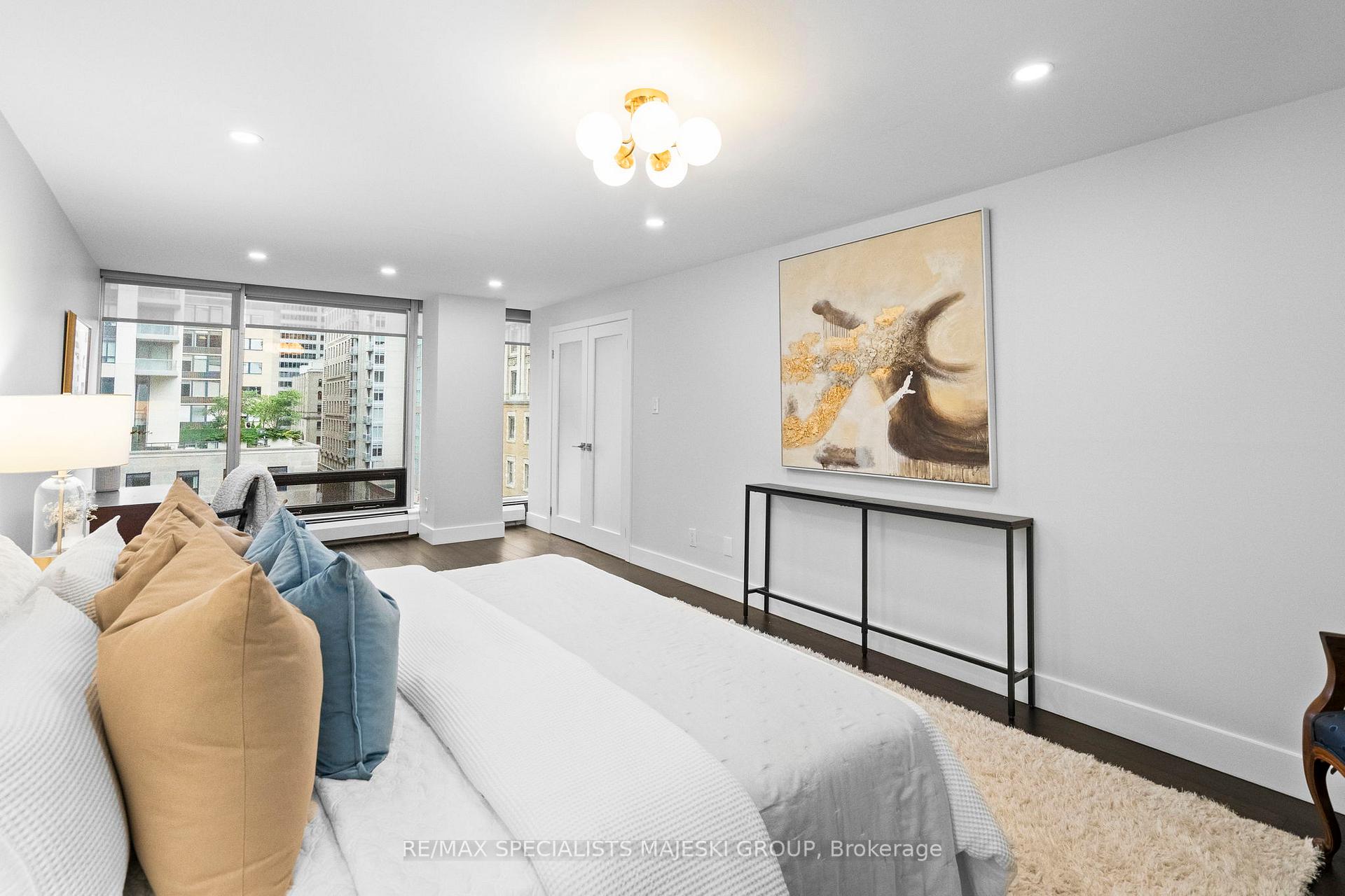 Photo 24 of Unit 1005, 30 Wellington Street E, Toronto, Church-Yonge Corridor — HOMEH