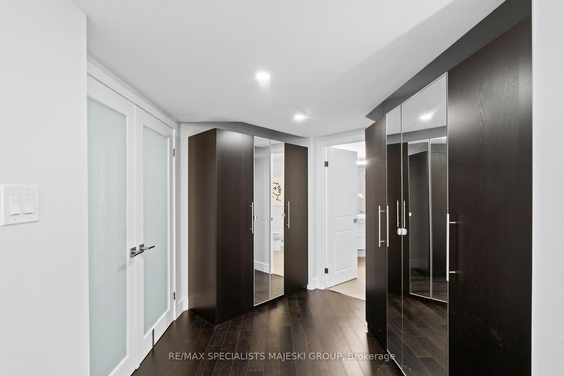Photo 28 of Unit 1005, 30 Wellington Street E, Toronto, Church-Yonge Corridor — HOMEH