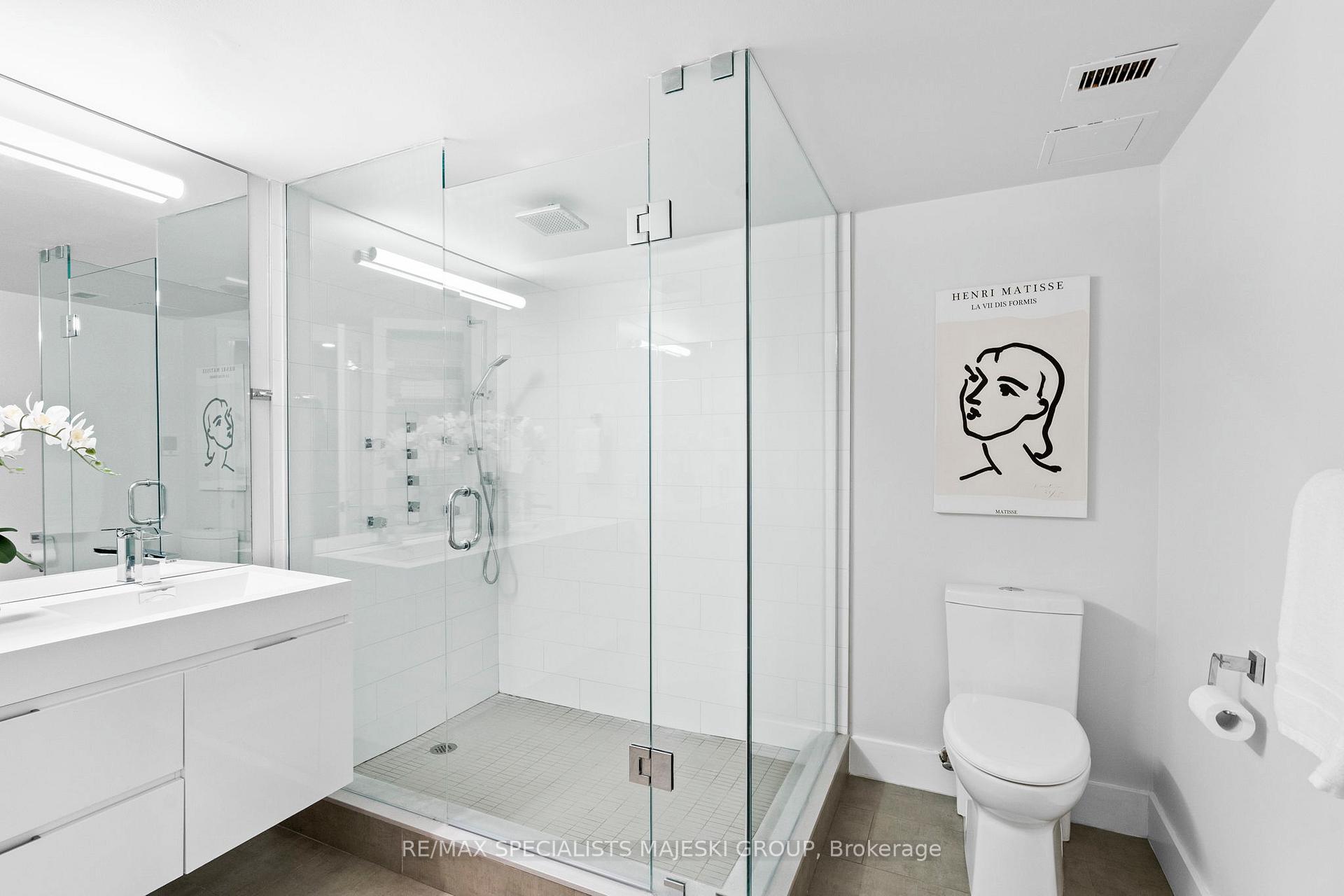 Photo 31 of Unit 1005, 30 Wellington Street E, Toronto, Church-Yonge Corridor — HOMEH