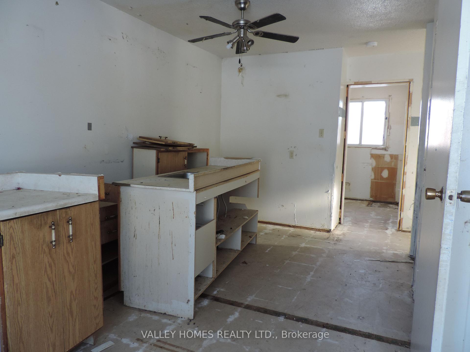 Photo 3 of 364 Pattie Drive E, Carleton Place — HOMEH