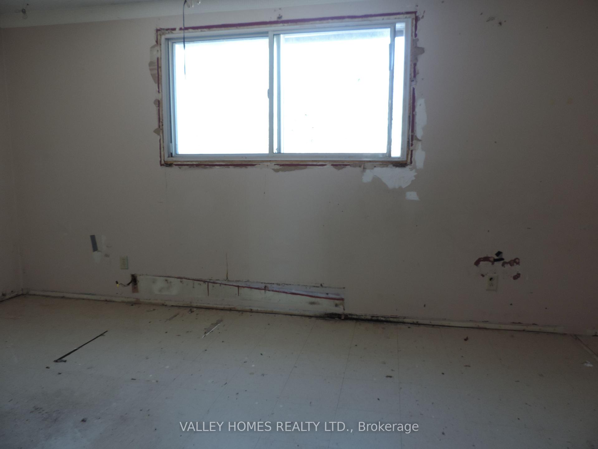 Photo 5 of 364 Pattie Drive E, Carleton Place — HOMEH