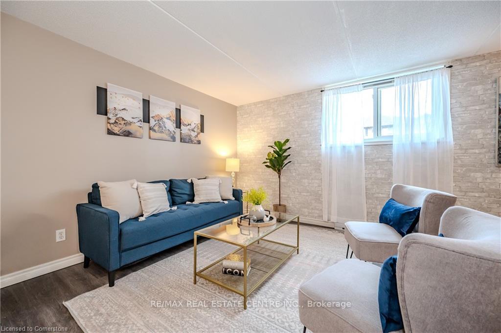 Photo 15 of Unit 3, 323 Northlake Drive, Waterloo — HOMEH