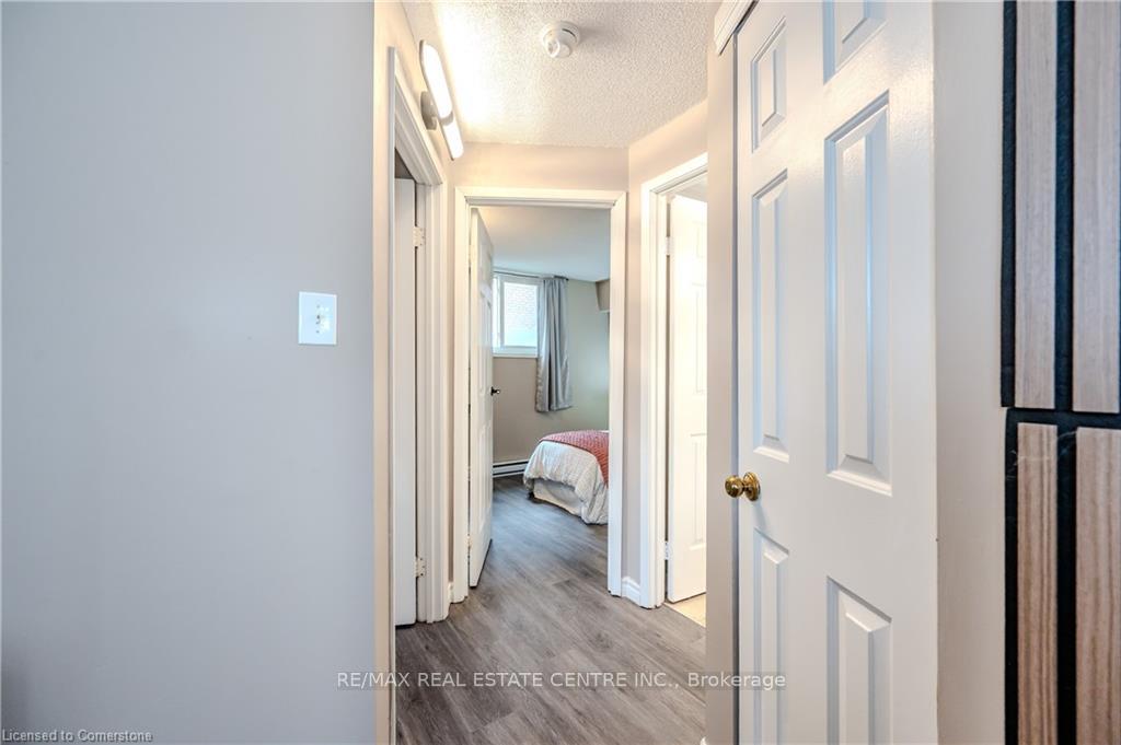 Photo 20 of Unit 3, 323 Northlake Drive, Waterloo — HOMEH