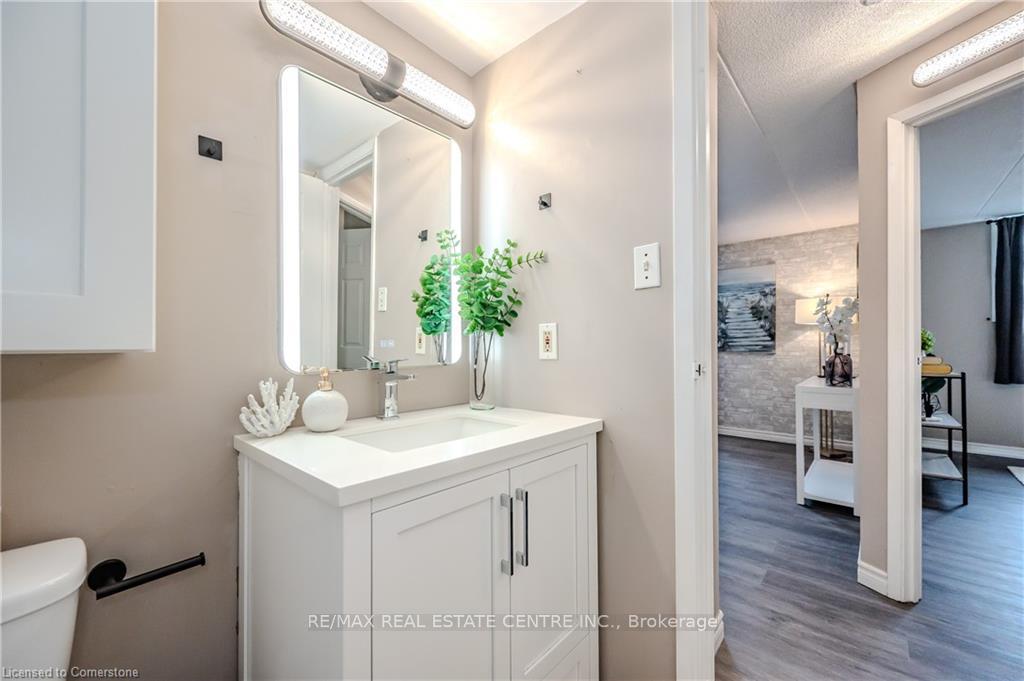 Photo 28 of Unit 3, 323 Northlake Drive, Waterloo — HOMEH