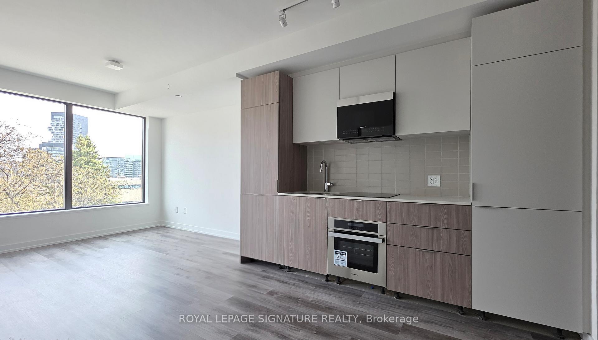 Photo 3 of Unit 414, 28 Eastern Avenue, Toronto, Moss Park — HOMEH
