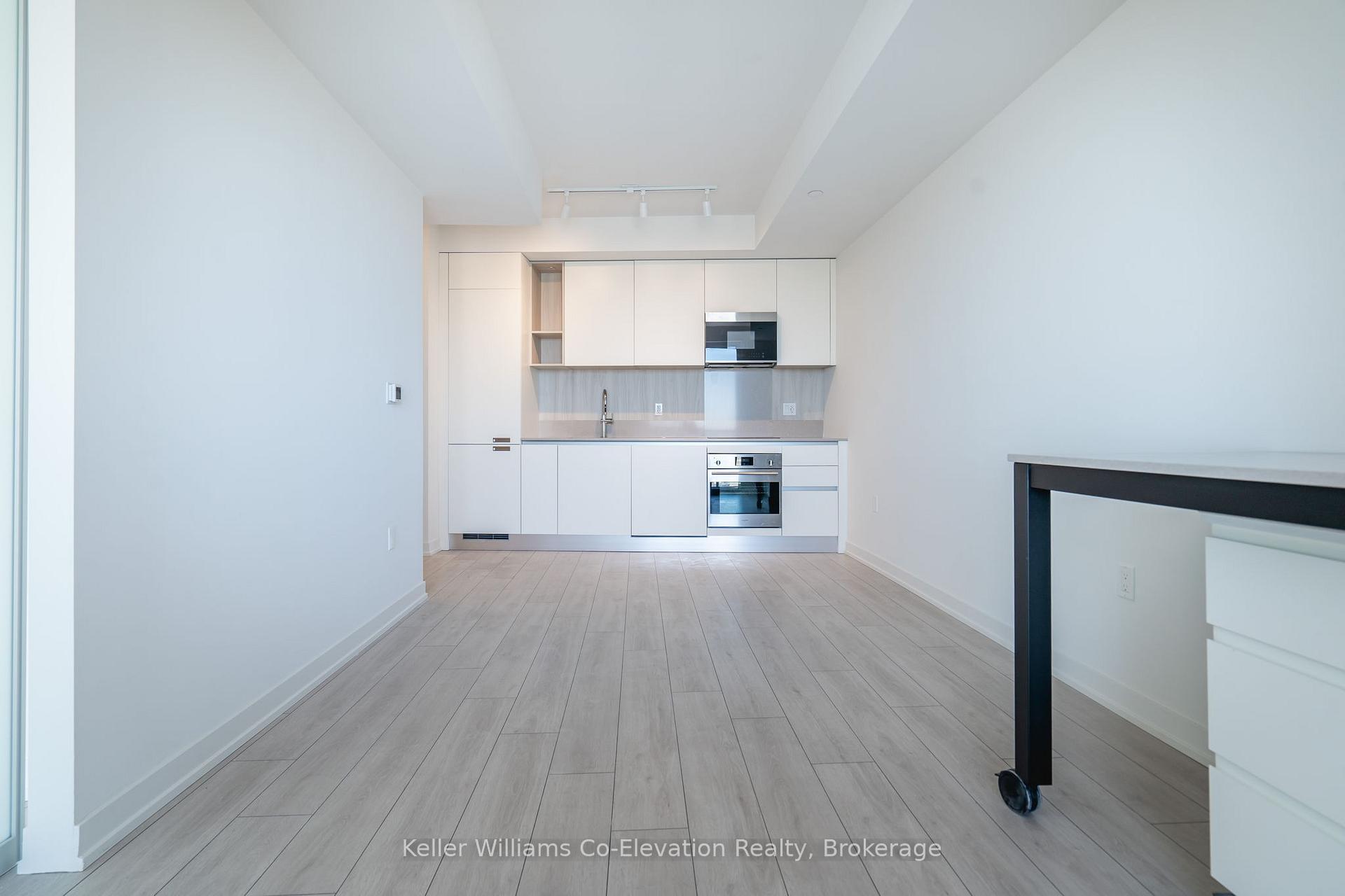 Photo 6 of Unit 2007, 37 Mary Street, Barrie, City Centre — HOMEH