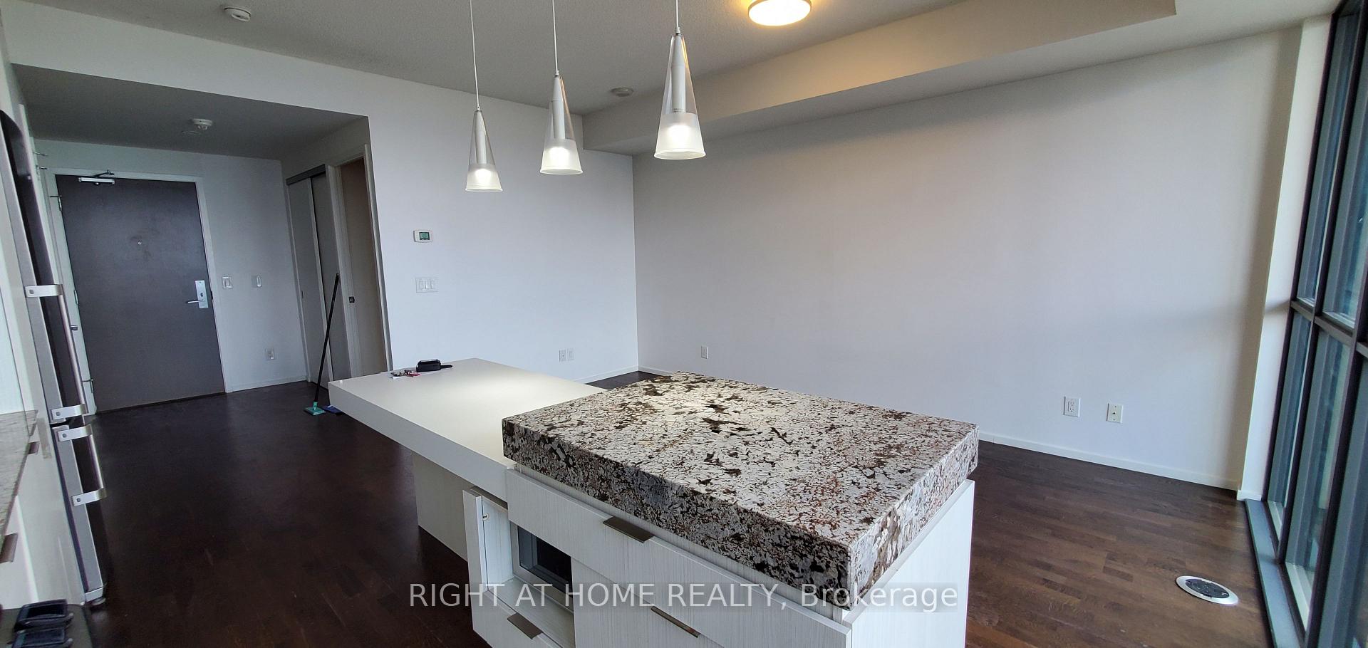 Photo 5 of Unit 4309, 101 Charles Street E, Toronto, Church-Yonge Corridor — HOMEH