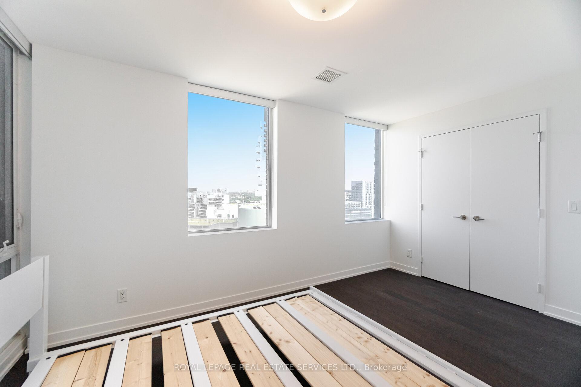 Photo 19 of Unit S1507, 120 Bayview Avenue, Toronto, Waterfront Communities — HOMEH
