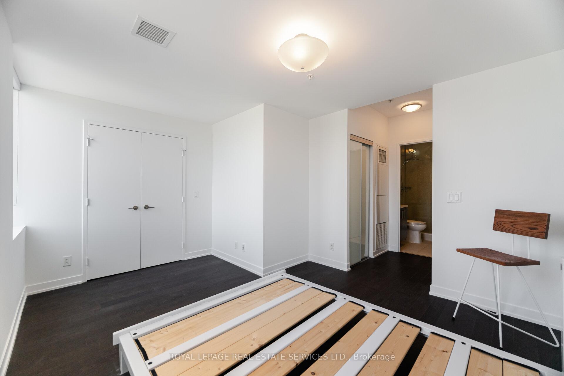 Photo 21 of Unit S1507, 120 Bayview Avenue, Toronto, Waterfront Communities — HOMEH