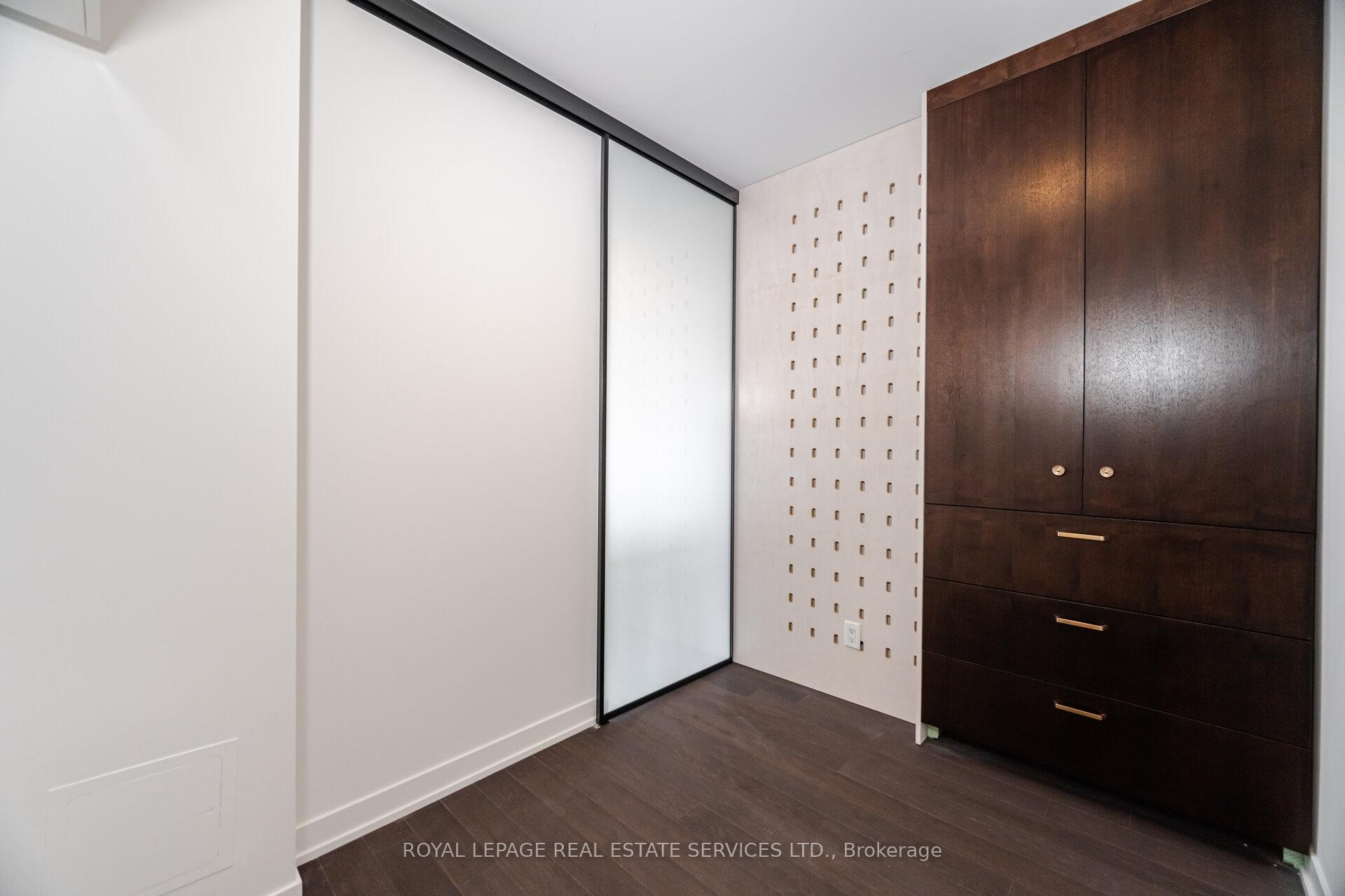 Photo 25 of Unit S1507, 120 Bayview Avenue, Toronto, Waterfront Communities — HOMEH