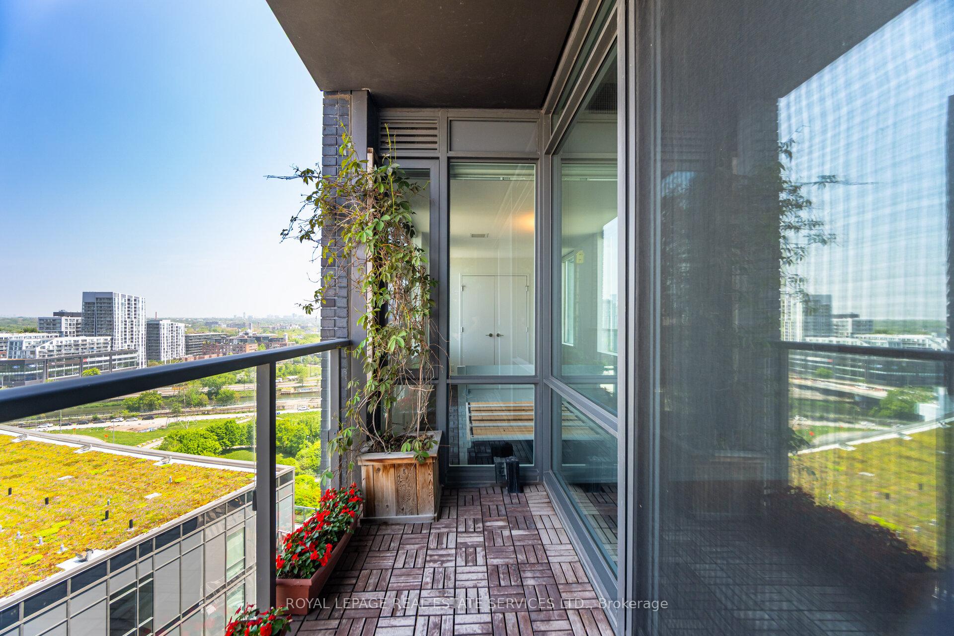 Photo 28 of Unit S1507, 120 Bayview Avenue, Toronto, Waterfront Communities — HOMEH