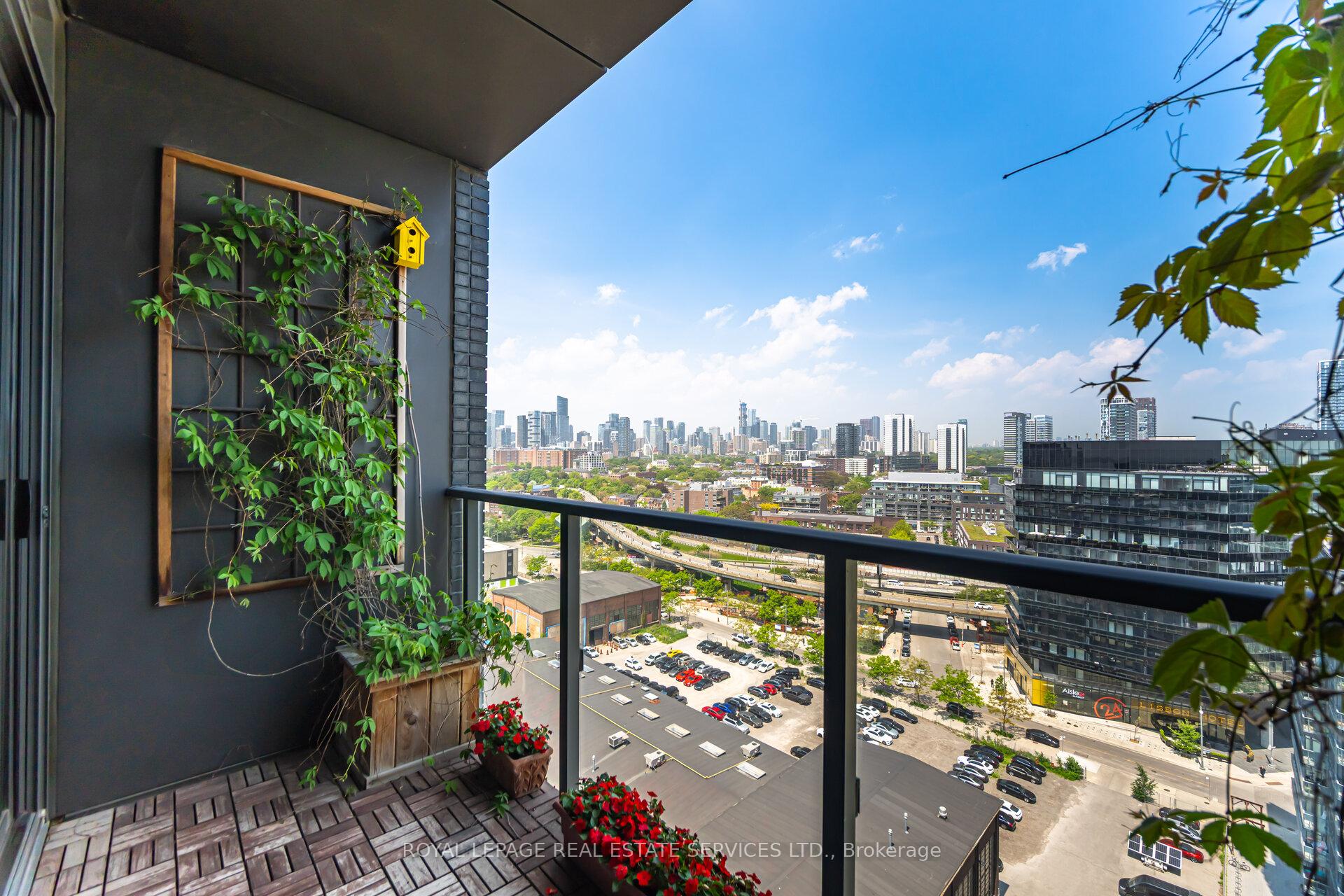 Photo 29 of Unit S1507, 120 Bayview Avenue, Toronto, Waterfront Communities — HOMEH