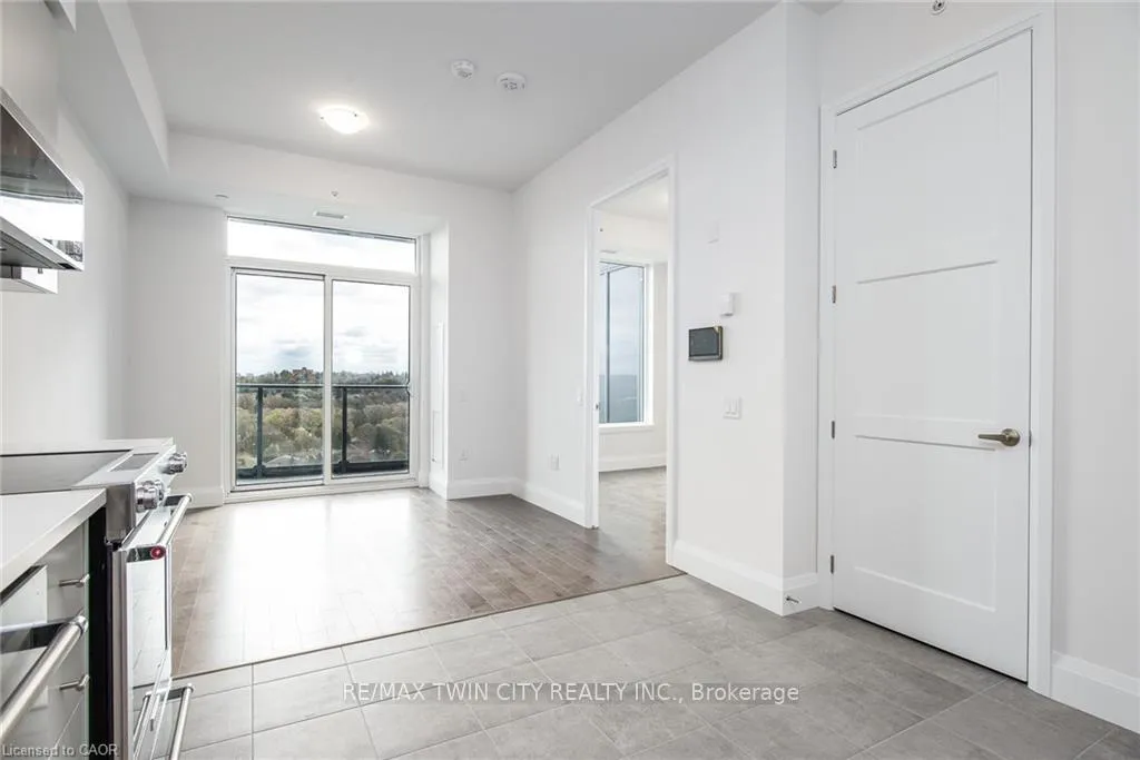 Photo 15 of Unit 1303, 93 Arthur Street S, Guelph, St. Patrick's Ward — HOMEH