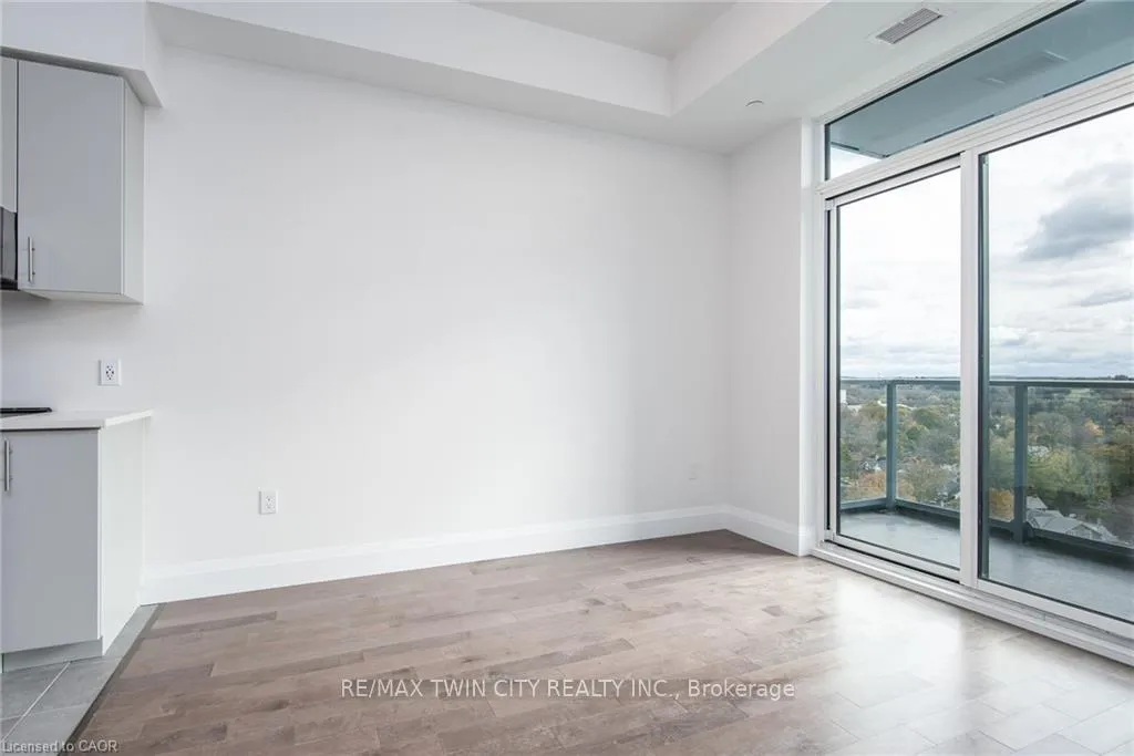 Photo 16 of Unit 1303, 93 Arthur Street S, Guelph, St. Patrick's Ward — HOMEH