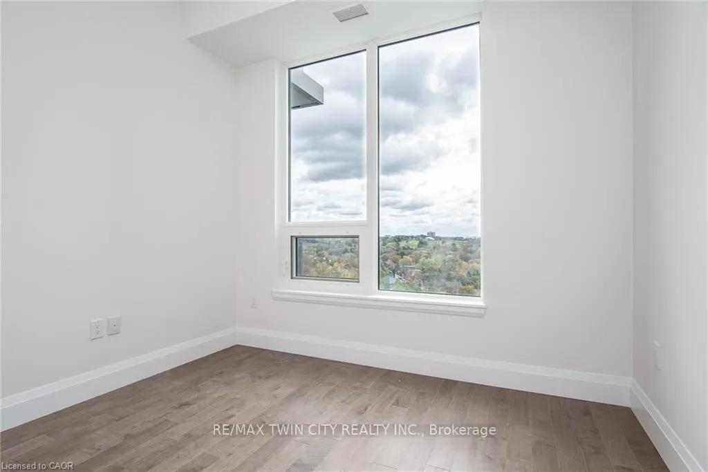 Photo 23 of Unit 1303, 93 Arthur Street S, Guelph, St. Patrick's Ward — HOMEH
