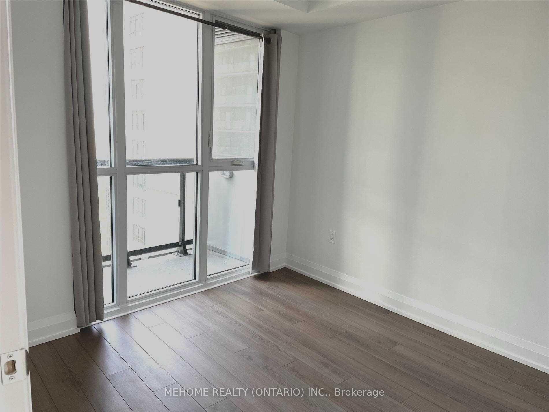 Photo 5 of Unit 2211, 77 Mutual Street, Toronto, Church-Yonge Corridor — HOMEH