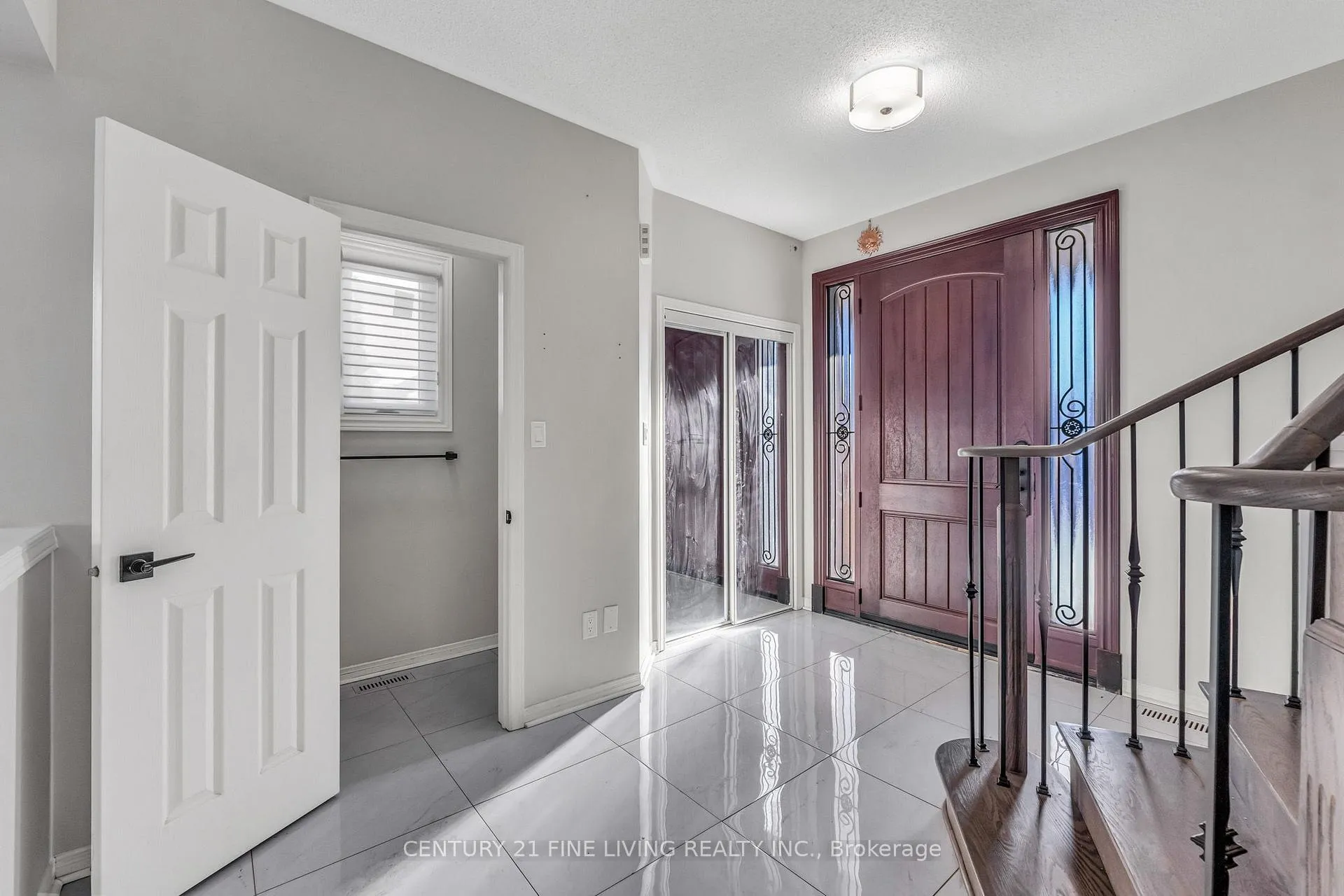 Photo 7 of 3 Sailwind Road, Brampton, Sandringham-Wellington — HOMEH
