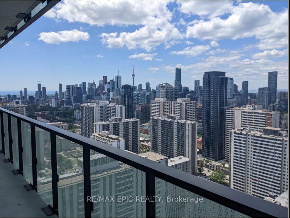 Photo 3 of Unit 3502, 575 Bloor Street E, Toronto, North St. James Town — HOMEH