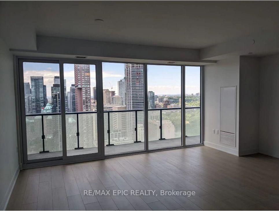 Photo 4 of Unit 3502, 575 Bloor Street E, Toronto, North St. James Town — HOMEH
