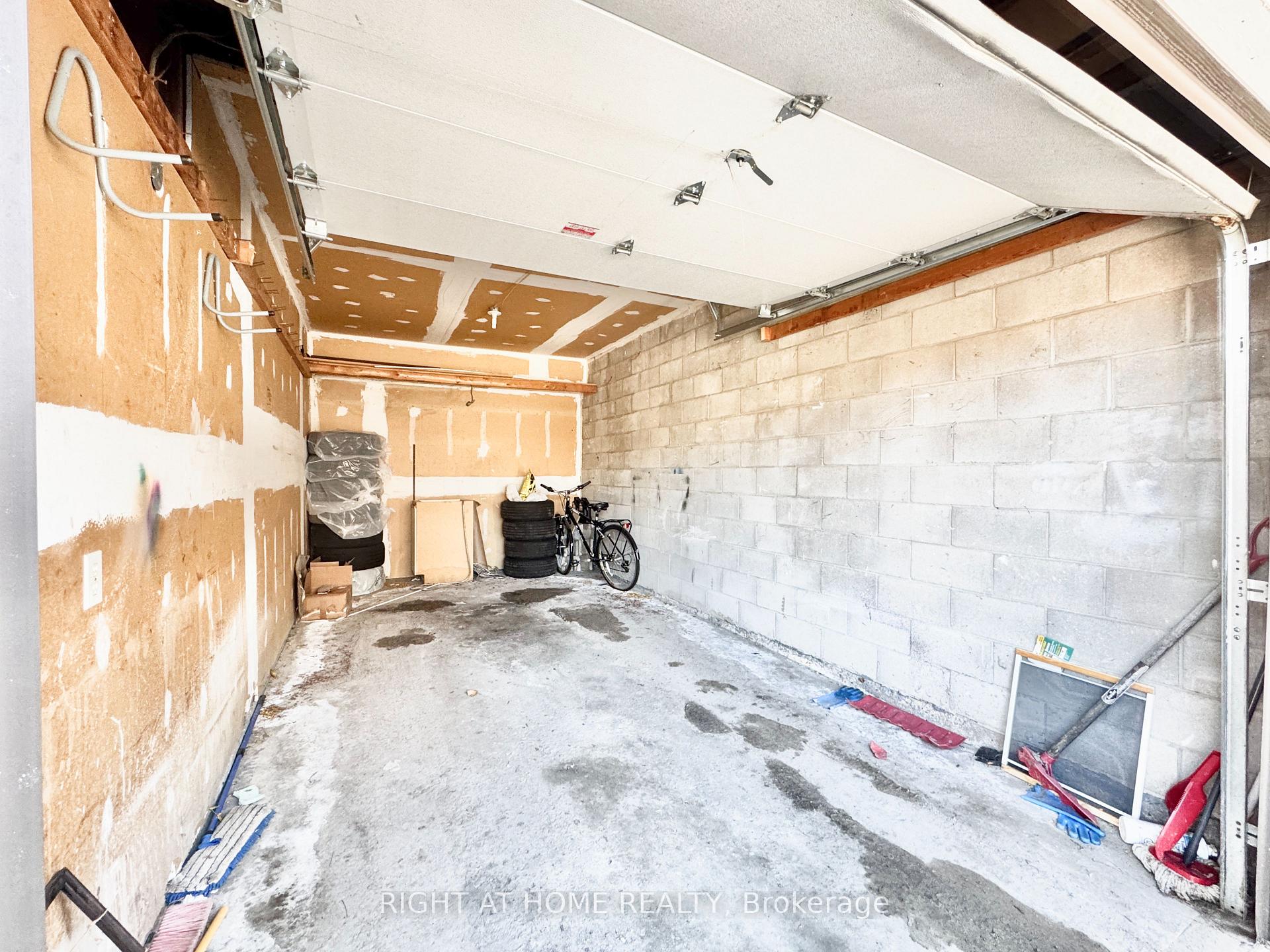 Photo 12 of Unit 45, 52 Adelaide Street, Barrie, Allandale — HOMEH