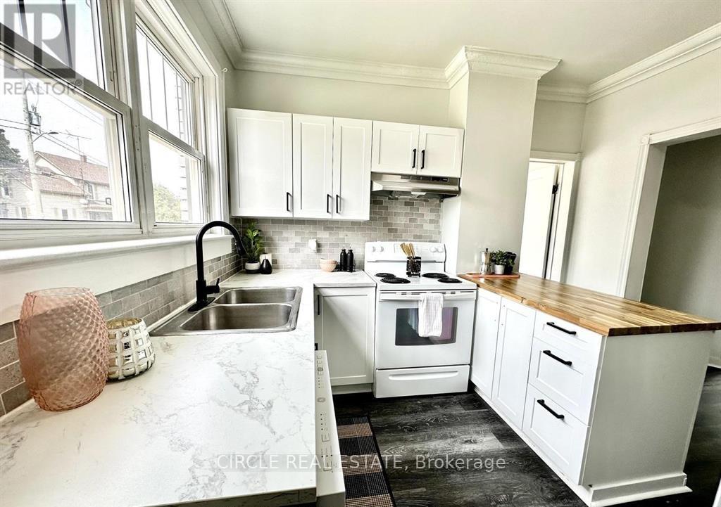 Photo 10 of 273 Queen Street, Chatham-Kent — HOMEH