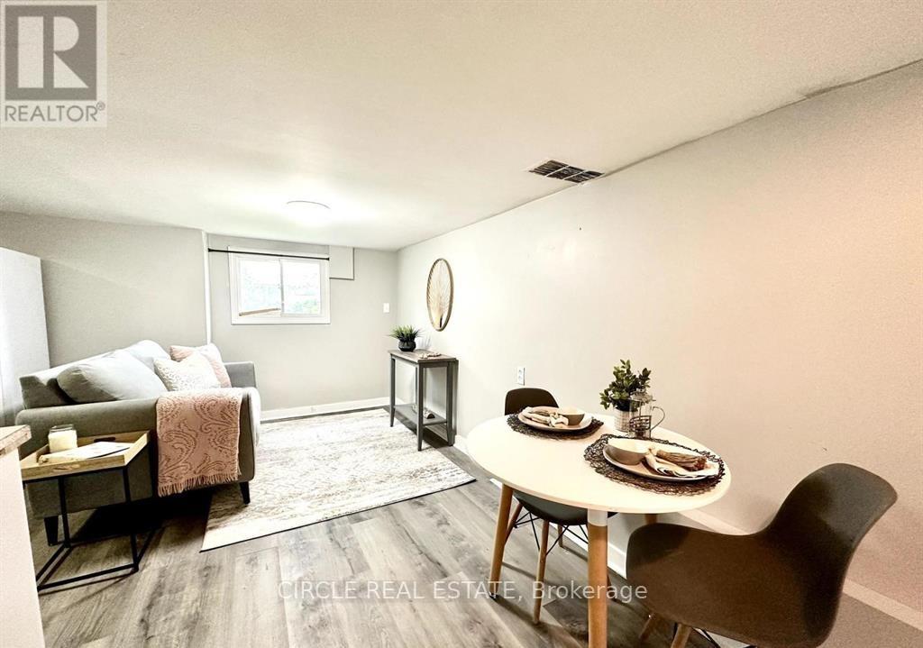 Photo 18 of 273 Queen Street, Chatham-Kent — HOMEH