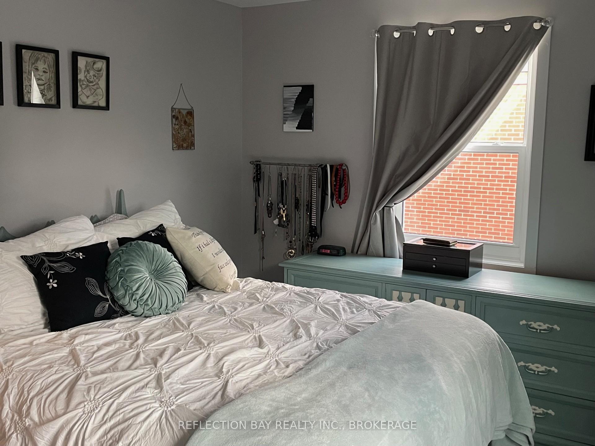 Photo 42 of Unit 8, 5 Applewood Avenue, Hamilton, Stoney Creek — HOMEH